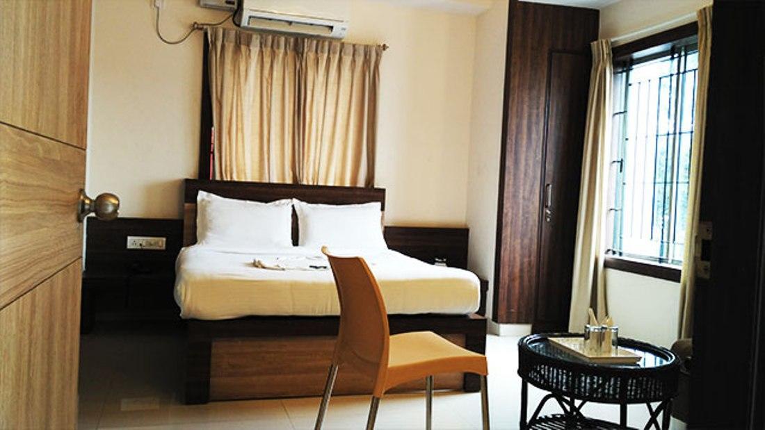 Hotel New Bell Inn Bangalore Exterior photo